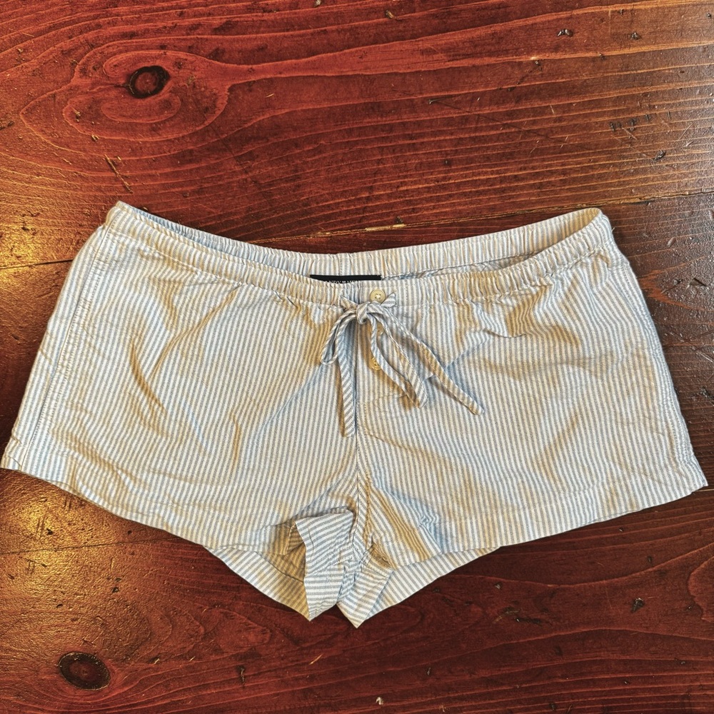 Brandy Melville Light Blue and White Striped‎ Shorts
